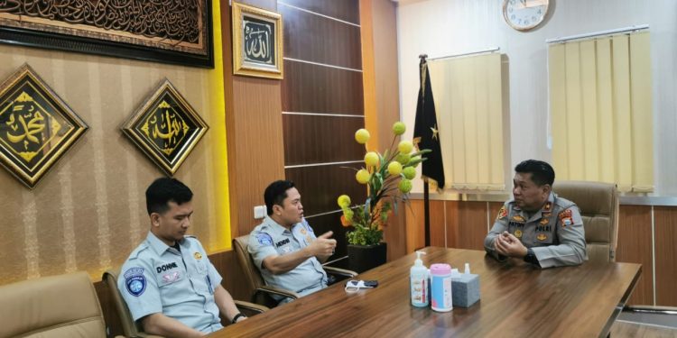 SILATURAHMI DAN KOORDINASI KEPALA PT JASA RAHARJA CABANG SULSEL DENGAN WAKAPOLDA SULSEL