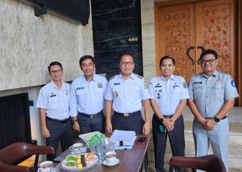 KORDINASI JASA RAHARJA SULSEL BERSAMA TIM PEMBINA SAMSAT MAKASSAR I DENGAN WALIKOTA MAKASSAR