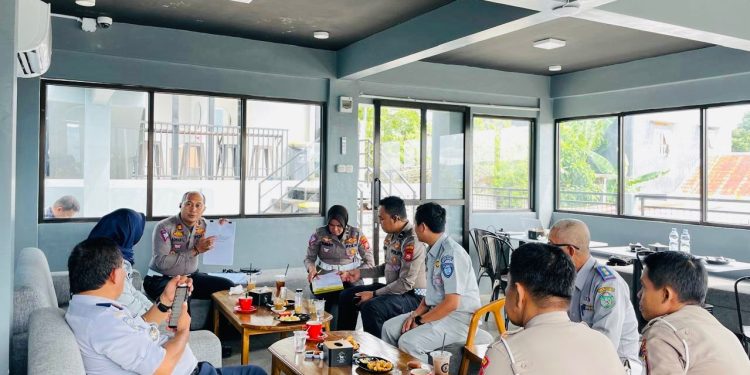 Turunkan Angka Laka Lantas dan Fatalitas, Jasa Raharja Parepare Laksanakan FGD FKLL Bersama Mitra