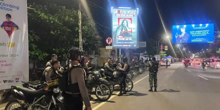 Polrestabes Makassar Gelar Patroli Gabungan TNI Polri Cipta Kondisi Harkamtibmas